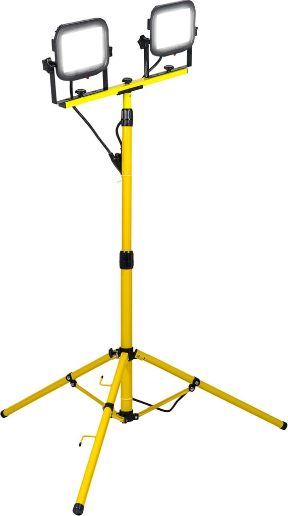 Luceco Telescopic Tripod IP44 Worklight – 20W, 2000LM