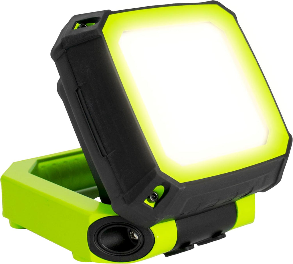 Luceco 360° Open Area Tri-Panel IP54 Worklight