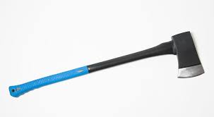 Workman 4.5lb Axe with Fibreglass Handle